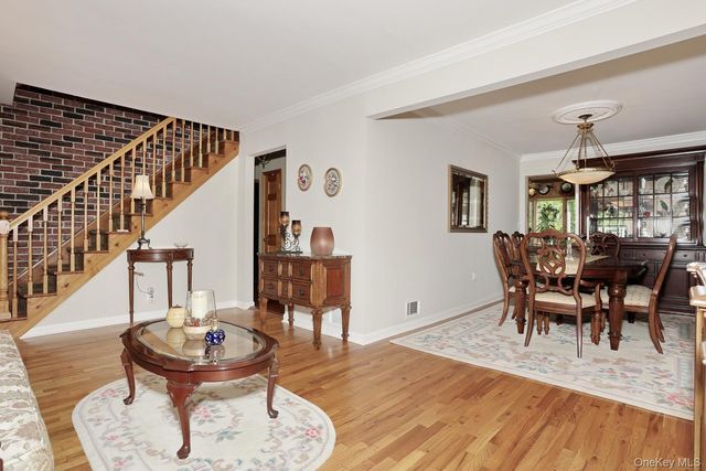 126 E Lewis Avenue, Pearl River, NY 10965