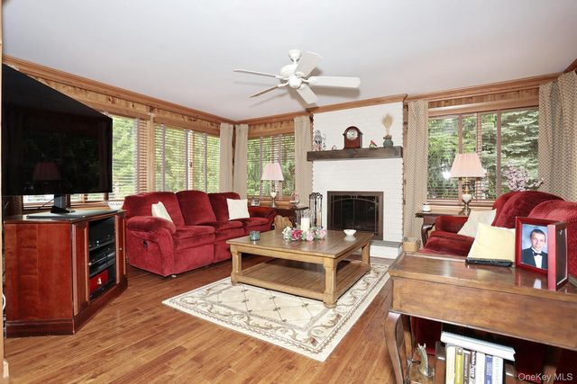 126 E Lewis Avenue, Pearl River, NY 10965
