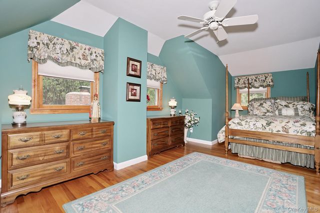 126 E Lewis Avenue, Pearl River, NY 10965