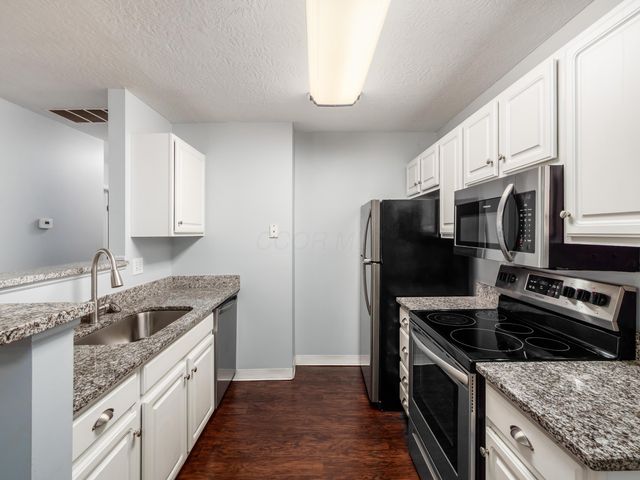 8361 Sable Crossing Drive, Columbus, OH 43240