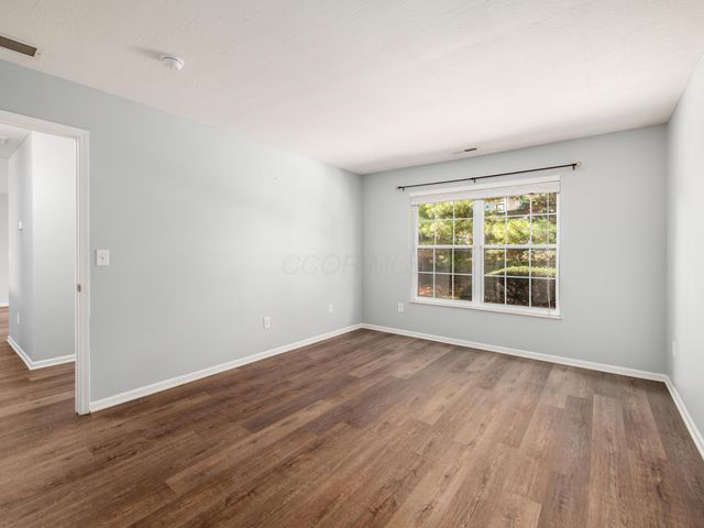 8361 Sable Crossing Drive, Columbus, OH 43240