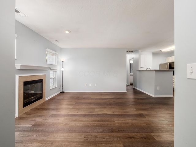 8361 Sable Crossing Drive, Columbus, OH 43240