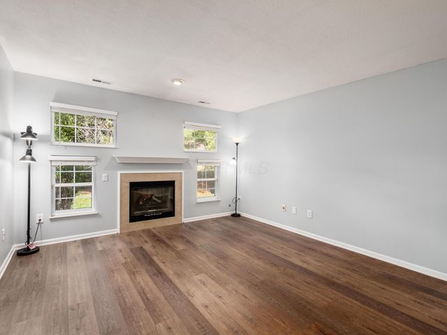 8361 Sable Crossing Drive, Columbus, OH 43240