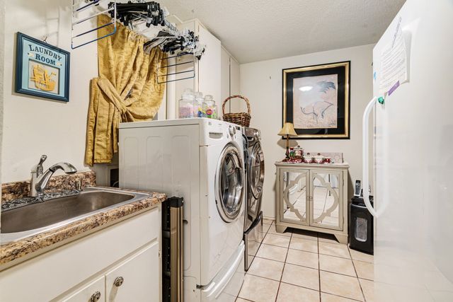 1920 E Tudor Street, Paris, TX 75460