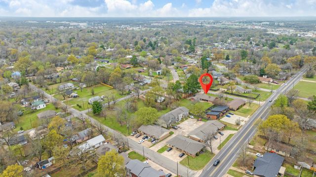 1920 E Tudor Street, Paris, TX 75460