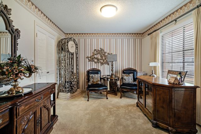 1920 E Tudor Street, Paris, TX 75460