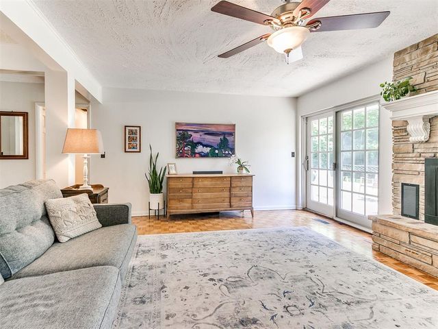 2626 Chateau Drive, Norman, OK 73069