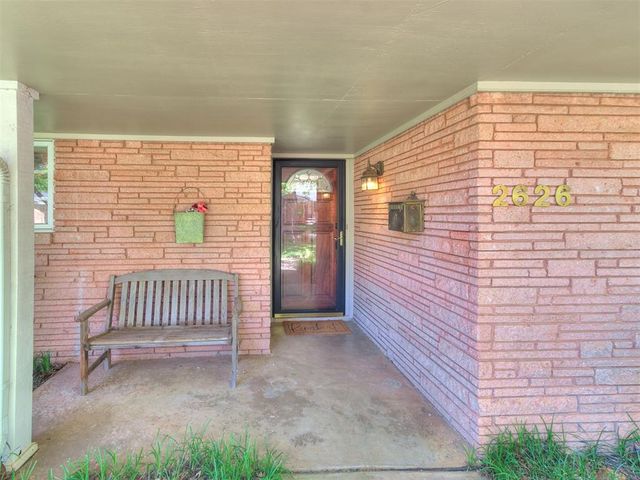2626 Chateau Drive, Norman, OK 73069