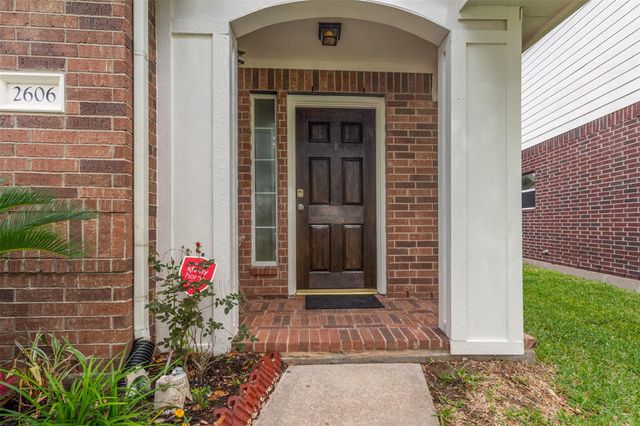 2606 Cypress Springs Drive, Pearland, TX 77584