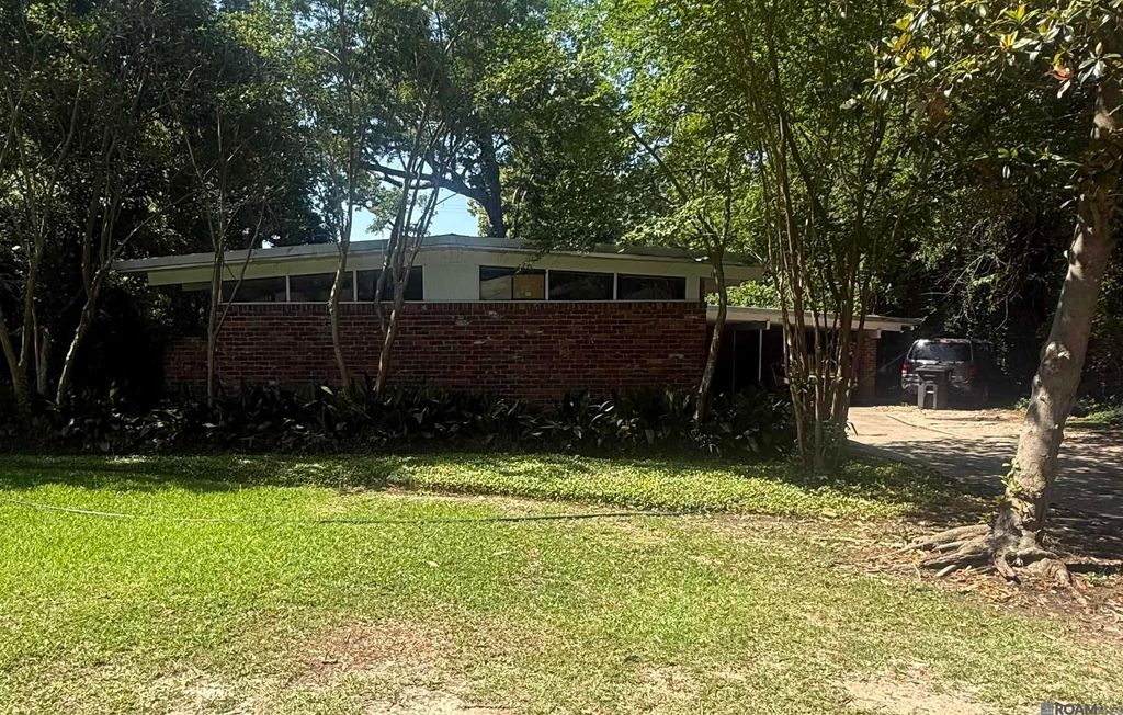 10124 Mollylea Dr, Baton Rouge, LA 70815