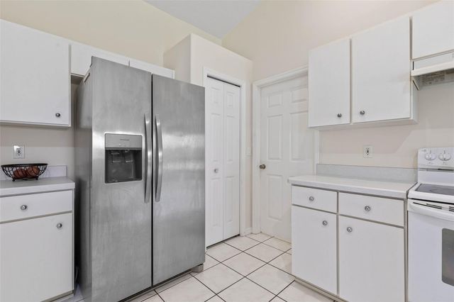 29 PRINCESS KIM LANE, Palm Coast, FL 32164