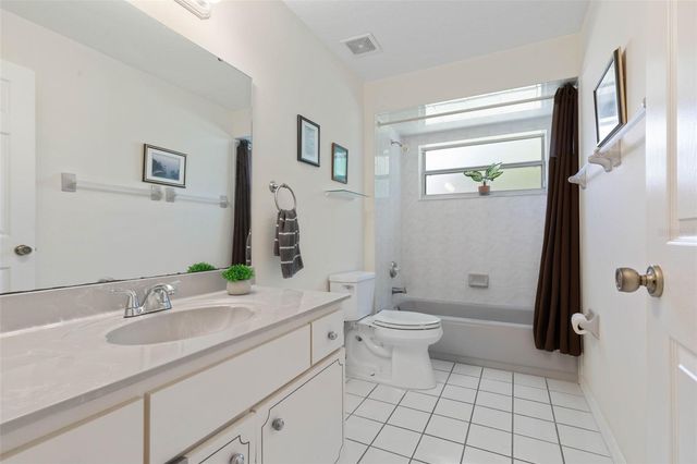 29 PRINCESS KIM LANE, Palm Coast, FL 32164