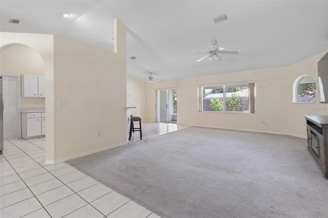 29 PRINCESS KIM LANE, Palm Coast, FL 32164