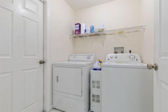 29 PRINCESS KIM LANE, Palm Coast, FL 32164