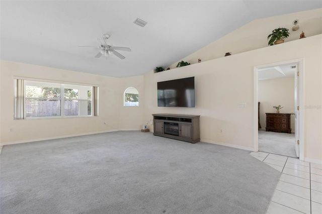 29 PRINCESS KIM LANE, Palm Coast, FL 32164