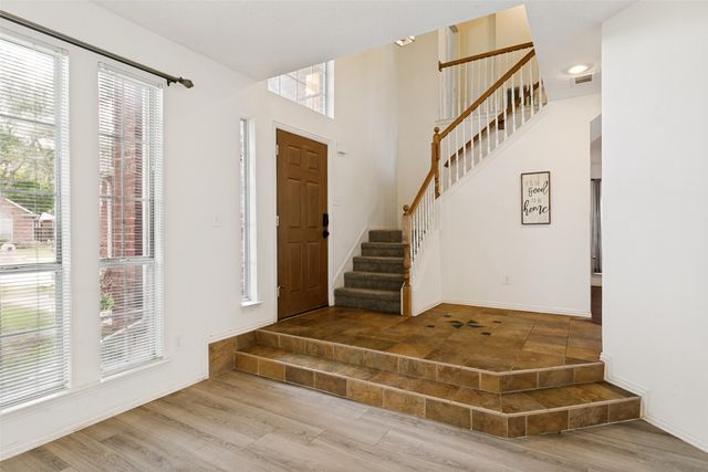 1821 Kingston Lane, Flower Mound, TX 75028