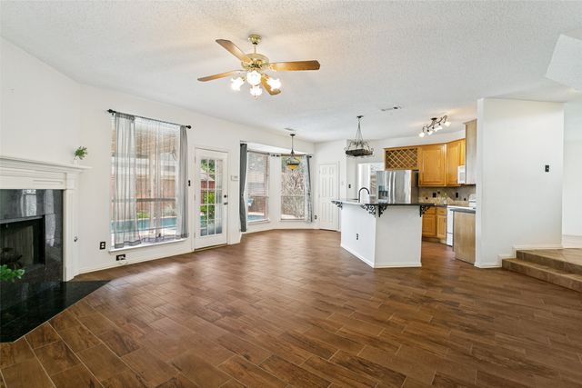 1821 Kingston Lane, Flower Mound, TX 75028