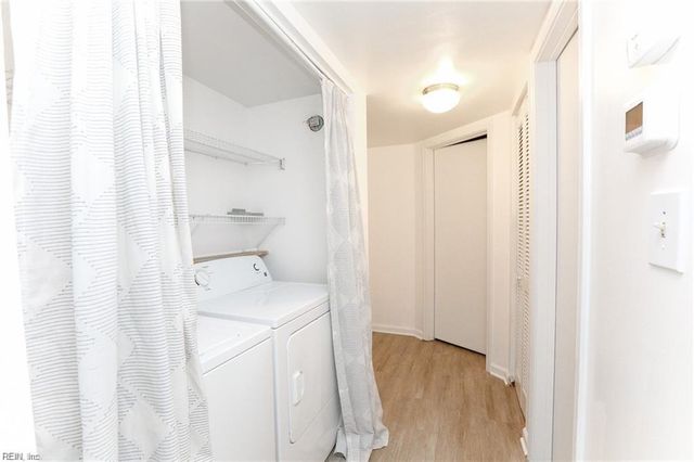 1441 Deerpond LN, Virginia Beach, VA 23464