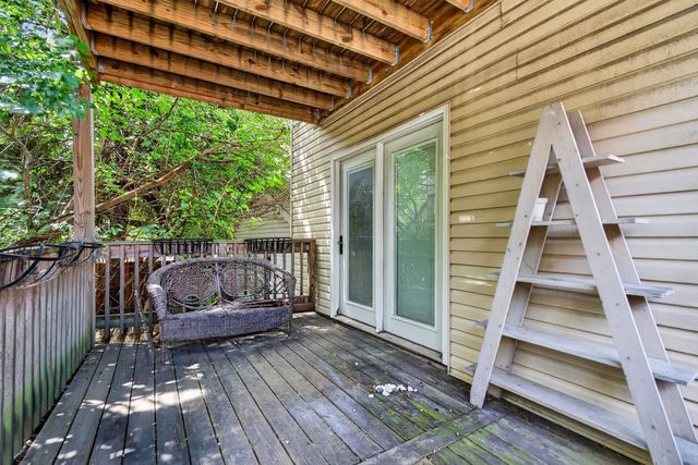 3512 W Belden Avenue, Chicago, IL 60647