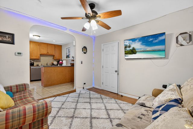 3512 W Belden Avenue, Chicago, IL 60647