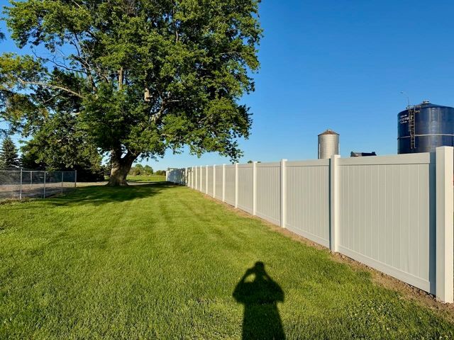 5577 Peet Road, Maple Grove Twp, MI 48616