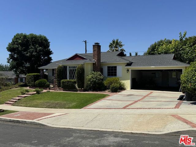 13025 Psomas Way, Los Angeles, CA 90066