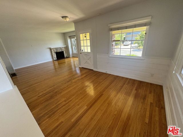13025 Psomas Way, Los Angeles, CA 90066