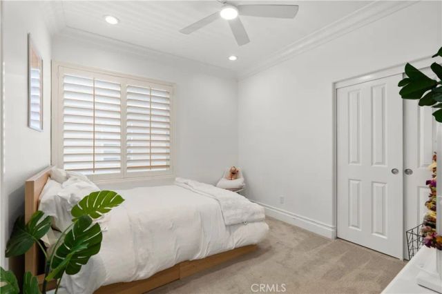 6572 Beachview Drive, Huntington Beach, CA 92648