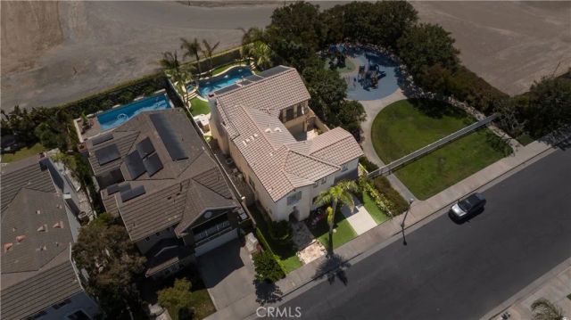 6572 Beachview Drive, Huntington Beach, CA 92648