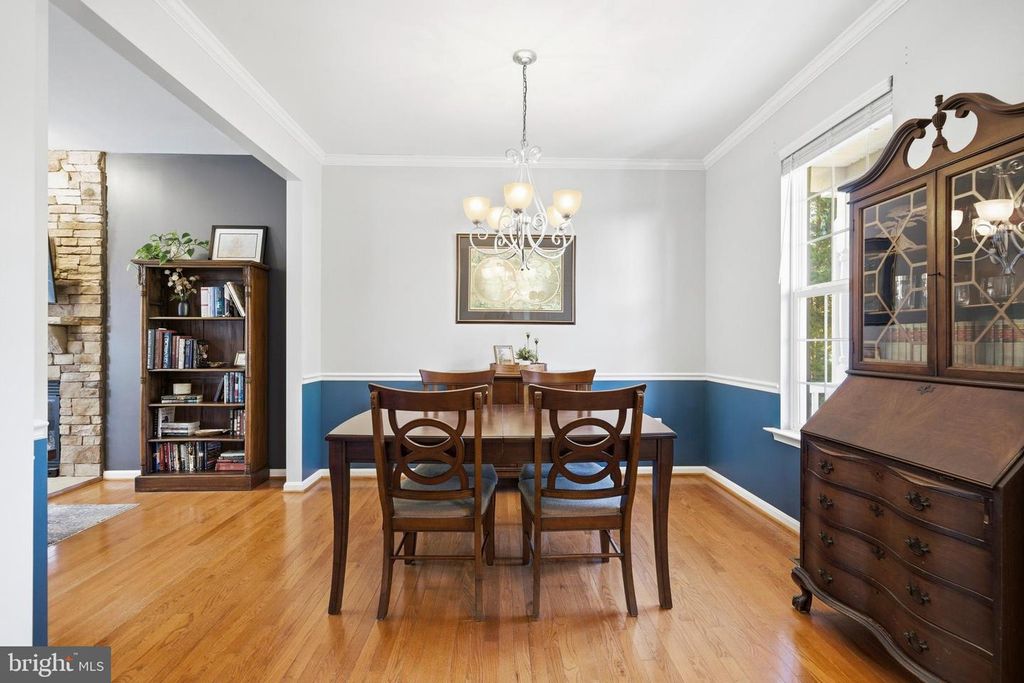 Image 12 of property listing at 2145 OLIVER DR, Prince Frederick, MD 20678