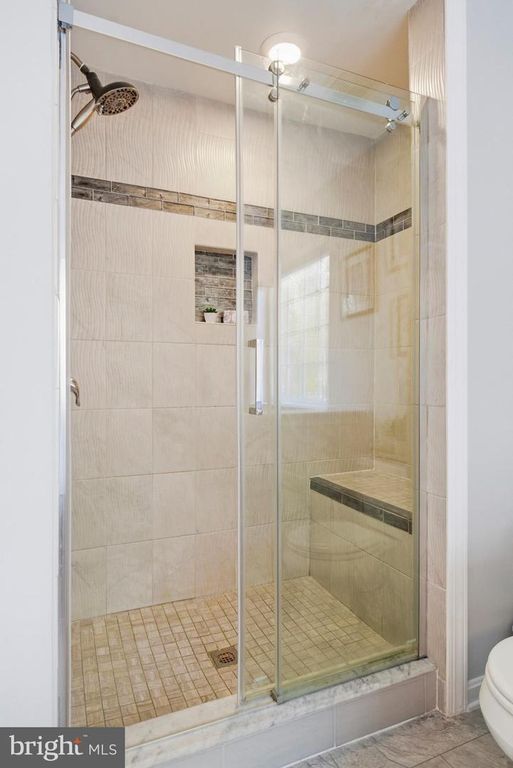 Image 28 of property listing at 2145 OLIVER DR, Prince Frederick, MD 20678