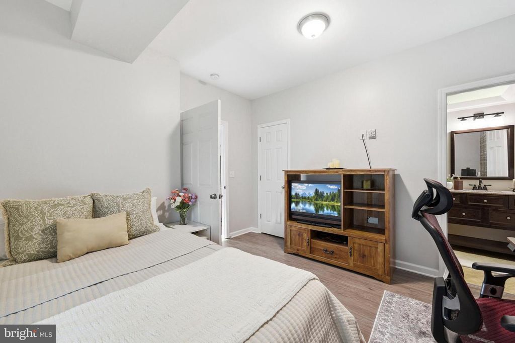 Image 34 of property listing at 2145 OLIVER DR, Prince Frederick, MD 20678