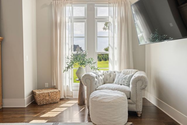 5540 Hawks Landing Dr, Arrington, TN 37014