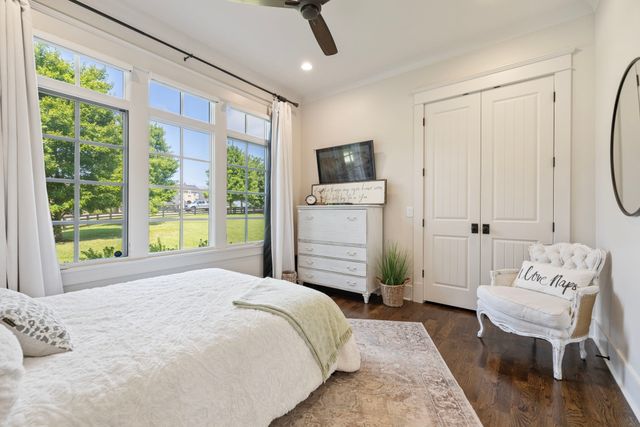 5540 Hawks Landing Dr, Arrington, TN 37014