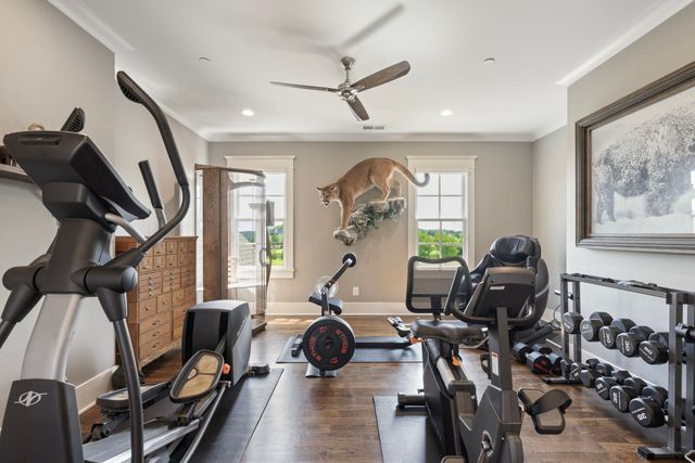 5540 Hawks Landing Dr, Arrington, TN 37014