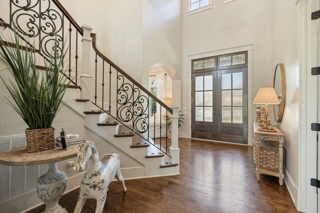 5540 Hawks Landing Dr, Arrington, TN 37014