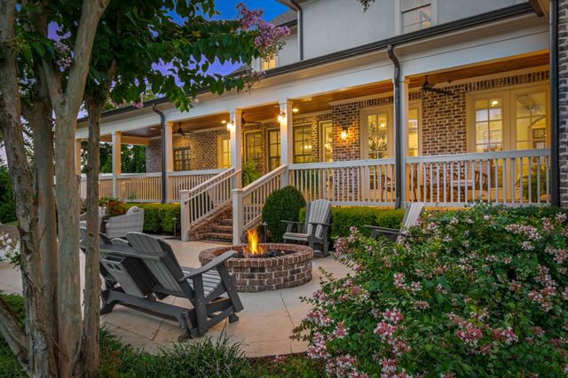 5540 Hawks Landing Dr, Arrington, TN 37014