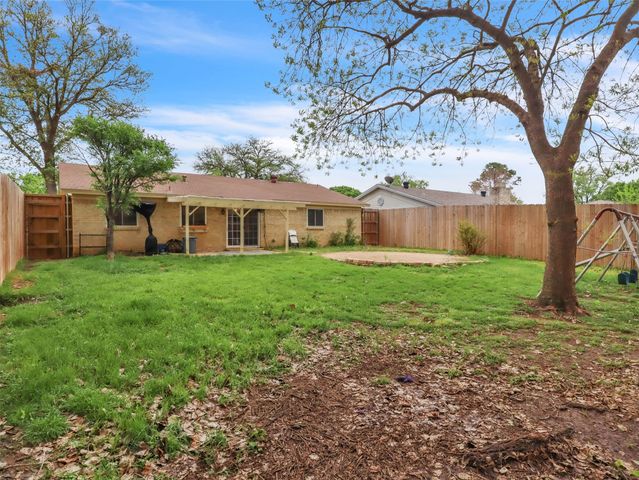 2713 Springlake Court, Irving, TX 75060