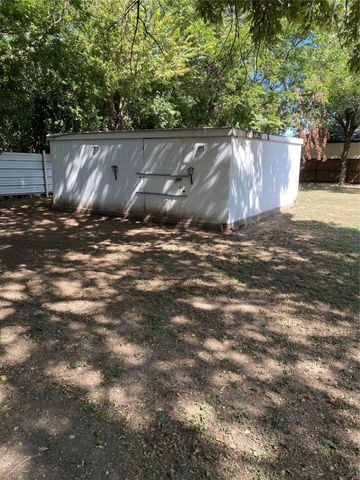 501 Michigan Avenue, Fort Worth, TX 76114