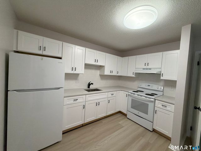310 Booth Street M, Stratford, CT 06614