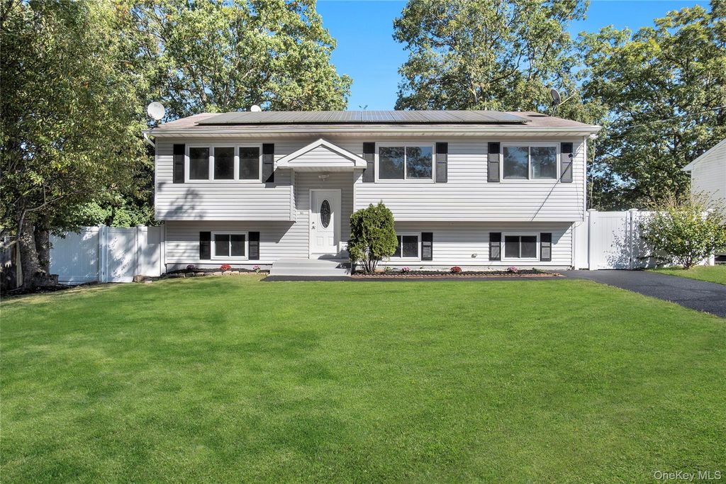 165 N 27th Street, Wyandanch, NY 11798