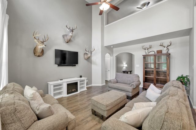 13335 Hidden Manor Court, Willis, TX 77318