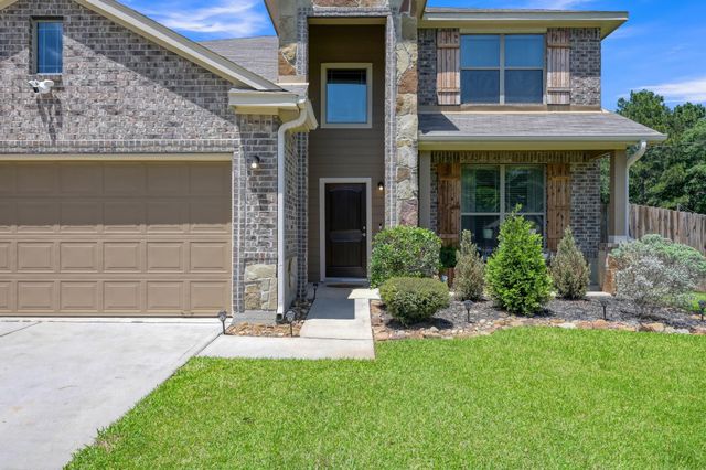 13335 Hidden Manor Court, Willis, TX 77318