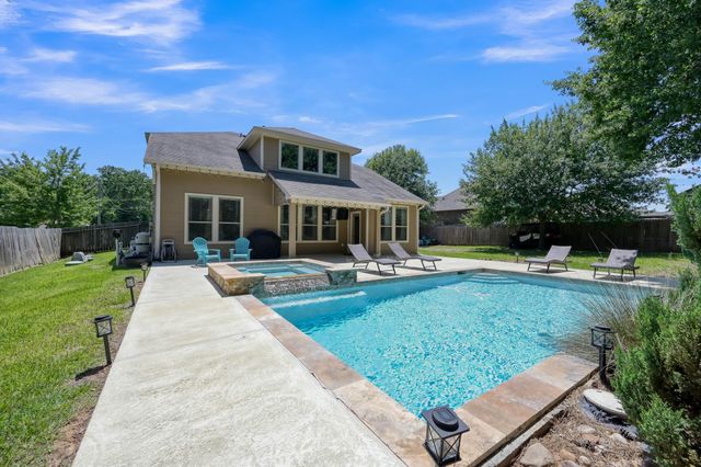 13335 Hidden Manor Court, Willis, TX 77318