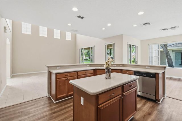 2805 EAGLE CLAW COURT, Kissimmee, FL 34746