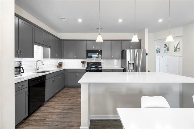 26 Felton Walk Boulevard, Cartersville, GA 30120