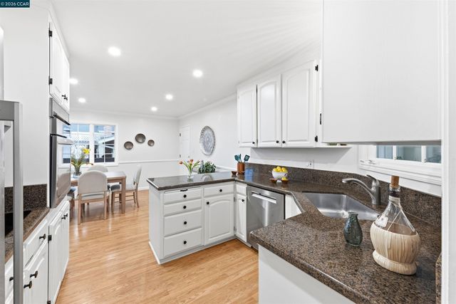 389 Mavis Dr, Pleasanton, CA 94566