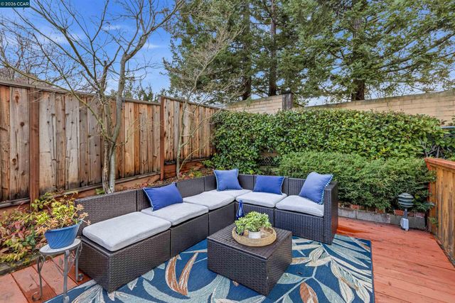 389 Mavis Dr, Pleasanton, CA 94566