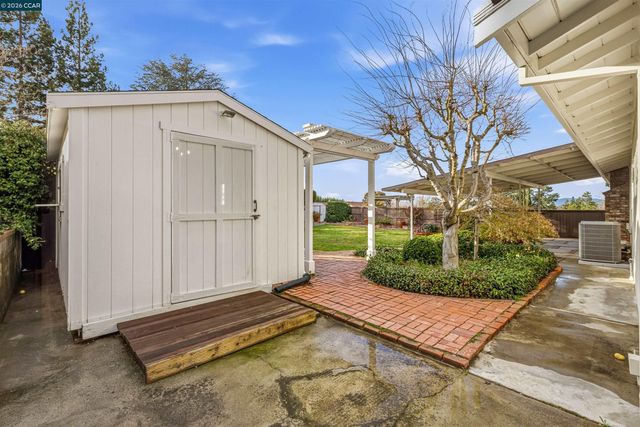 389 Mavis Dr, Pleasanton, CA 94566