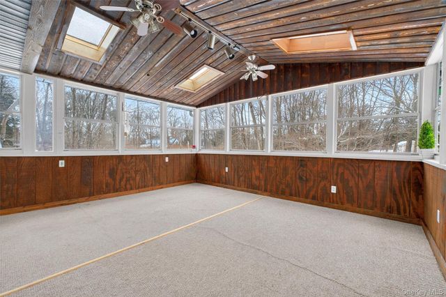 16 Orchard Lane, Hopewell Junction, NY 12533